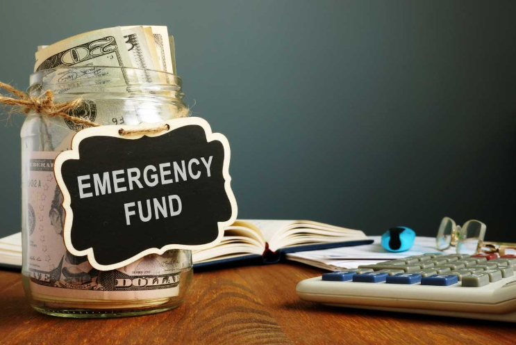 Emergency Fund vs. Rainy Day Fund: What’s the Difference?